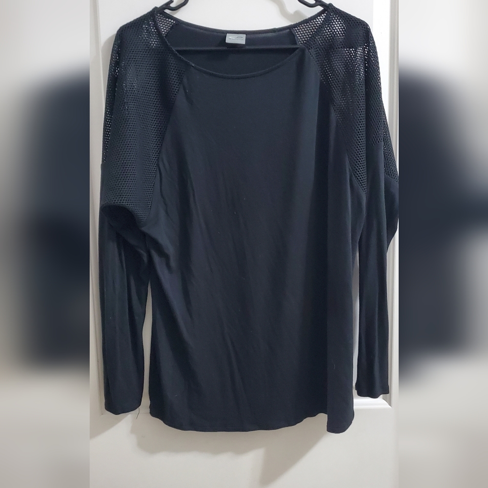 Women's Champion work out top with netting on shoulders